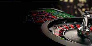jiligm mobile app interface showing sports betting and casino games on a Philippine player's phone
